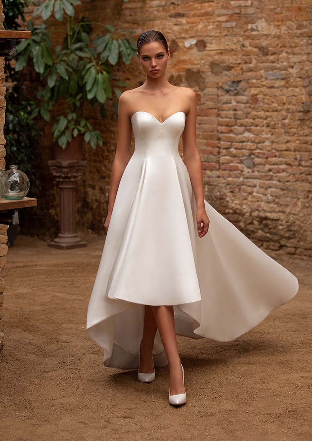 Zac-Posen-For-White-One-Fall-2020-Wedding-Dresses-02.jpg